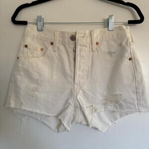 White levis 501 denim shorts